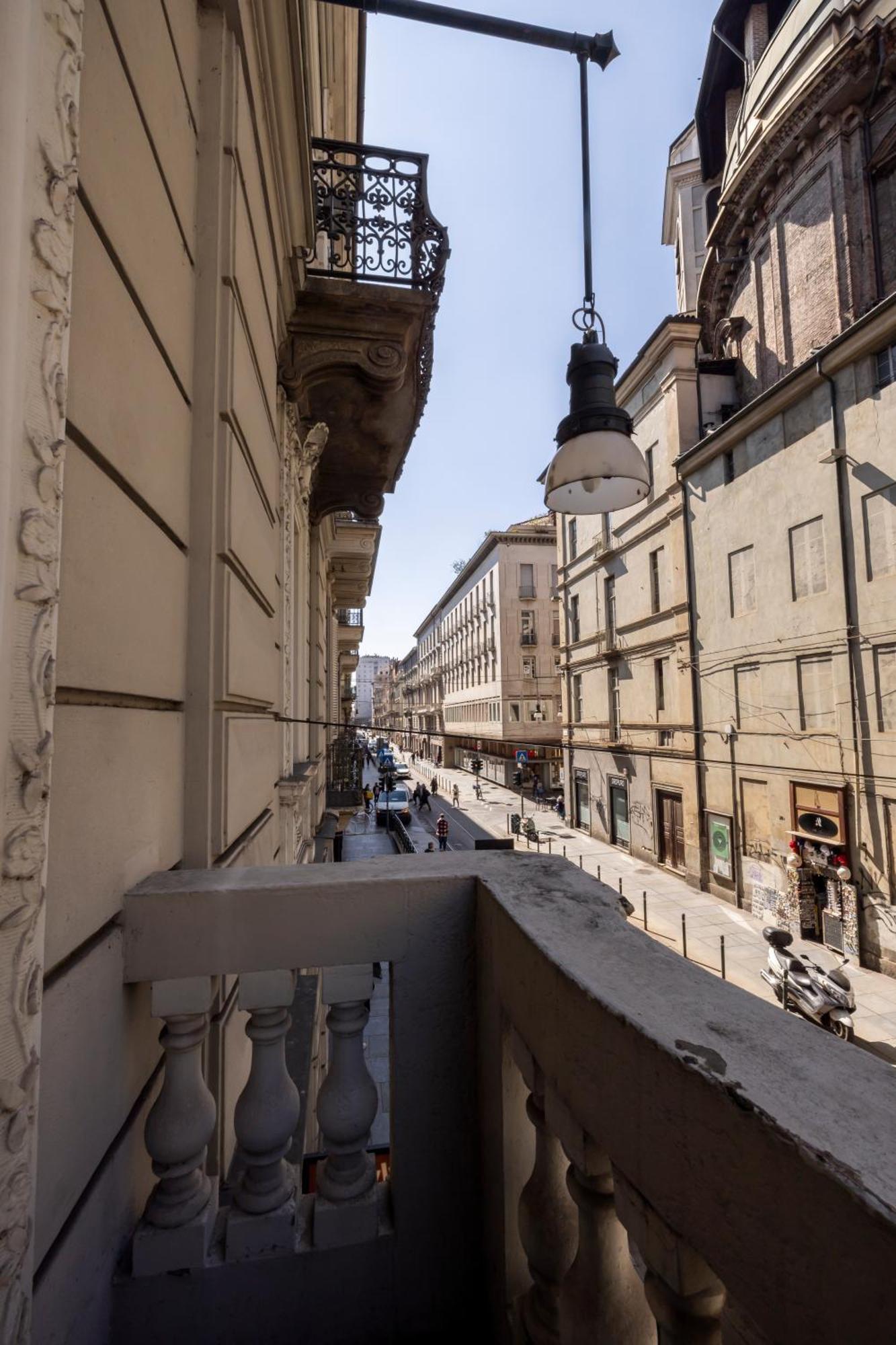 都灵Nonpertutti Piazza Castello Accessibile Senior Famiglie公寓 外观 照片
